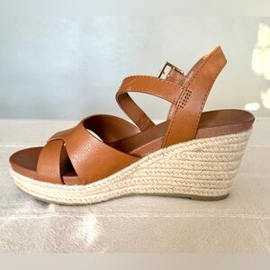 Vintage 7 eight wedge sandals size 6